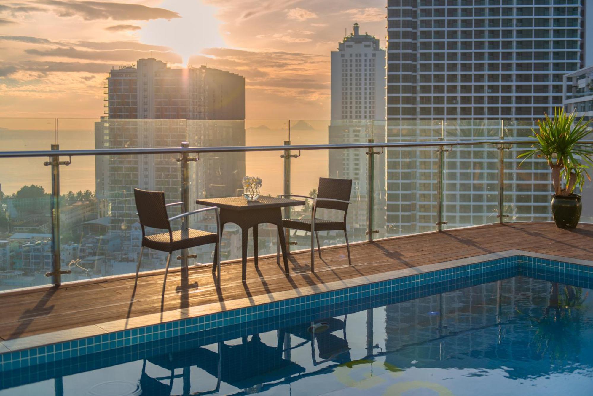Goldcoast Hotel Nha Trang Luaran gambar