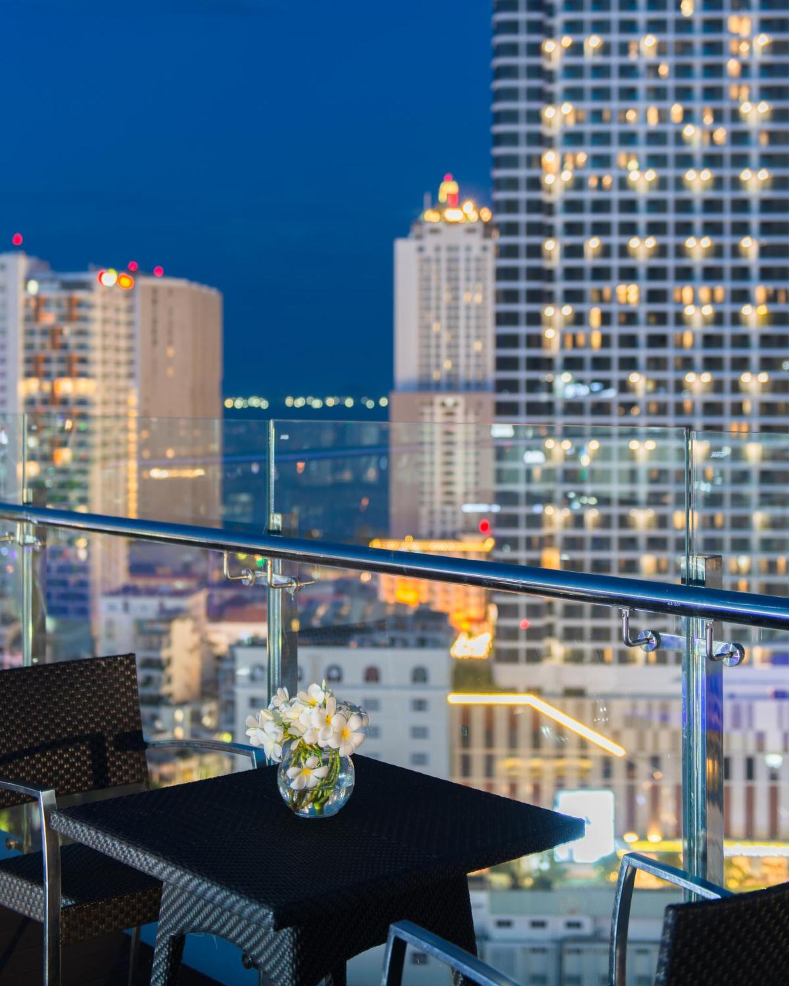 Goldcoast Hotel Nha Trang Luaran gambar
